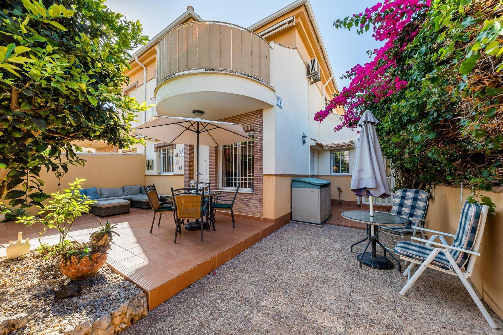 Garden Sweets Chalet Orihuela Exteriör bild